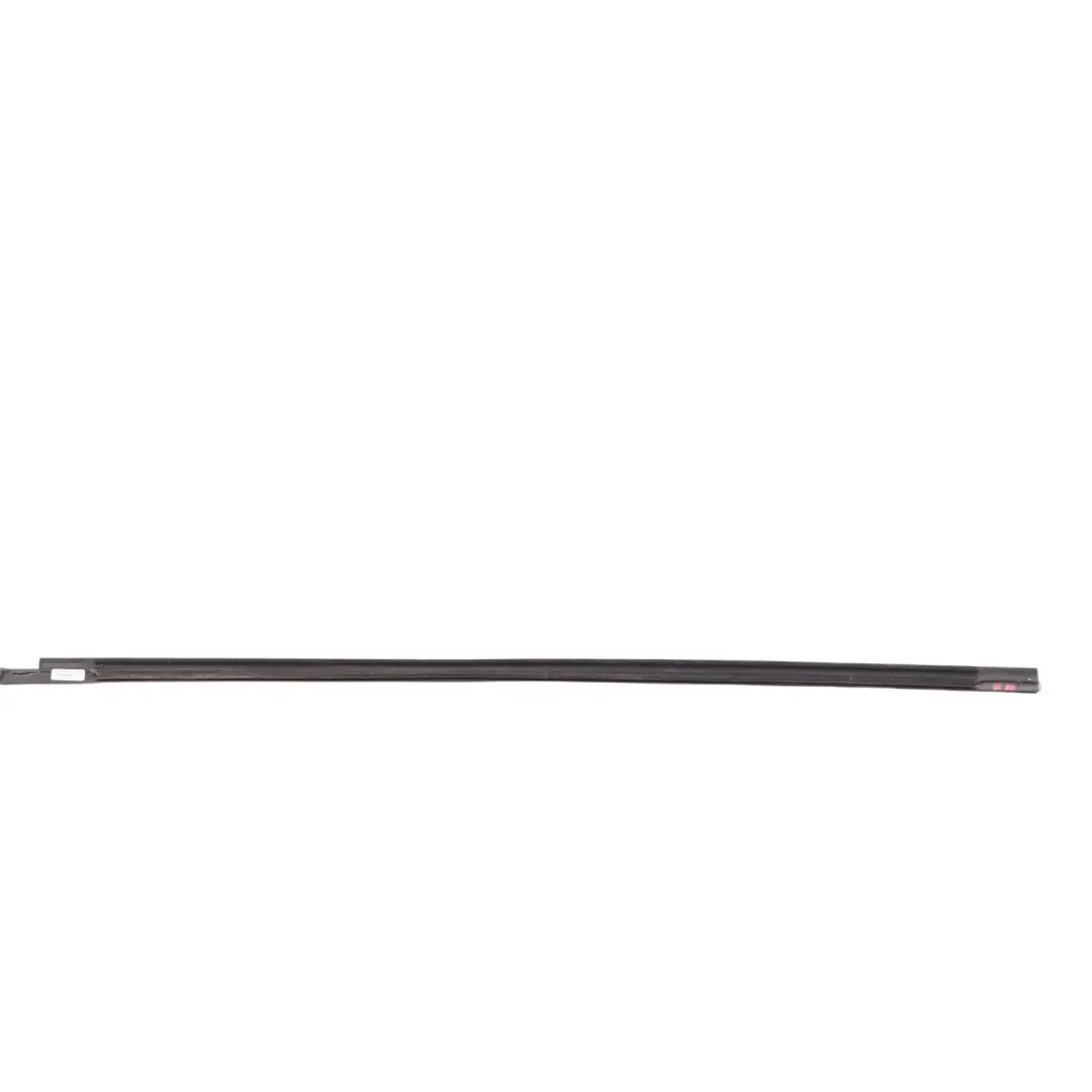 Guarnizione Porta Anteriore Destra Esterna per Volkswagen Polo VI con numero di parte 2GS837478B Volkswagen Polo VI Guarnizione Porta Anteriore Destra Esterna - SKU 2GS837478B - Numero di parte 2GS837478B
