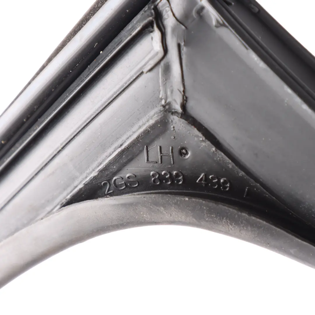 Door Window Seal Gasket Frame Left N/S to Volkswagen Polo VI Rear with Part number 2GS839439L Volkswagen Polo VI Rear Door Window Seal Gasket Frame Left N/S - SKU 2GS839439L - Part number 2GS839439L