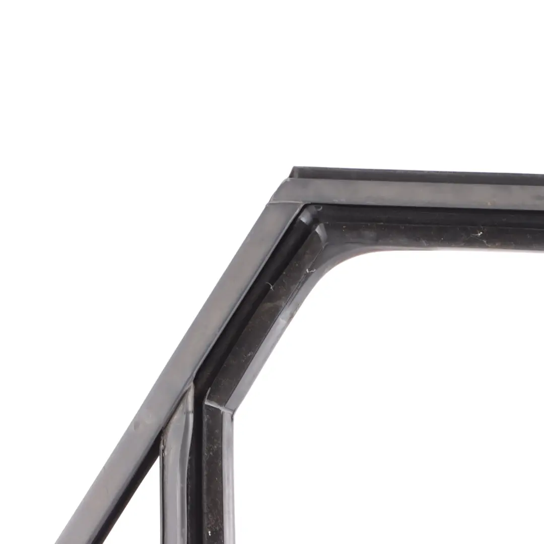 Door Window Seal Gasket Frame Right O/S to Volkswagen Polo VI Rear with Part number 2GS839440L Volkswagen Polo VI Rear Door Window Seal Gasket Frame Right O/S - SKU 2GS839440L - Part number 2GS839440L