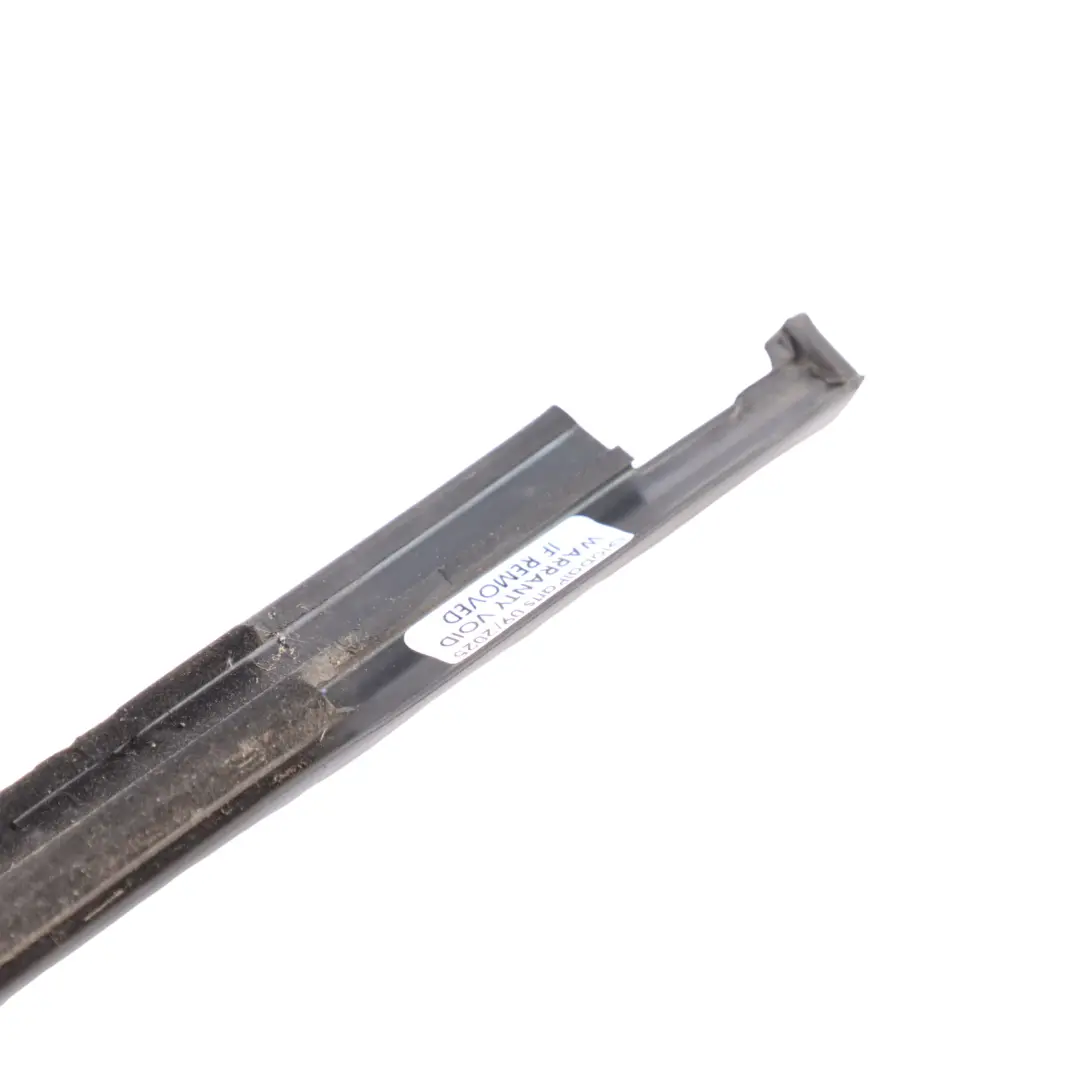 Door Window Seal Gasket Outer Right O/S to Volkswagen Polo VI Rear with Part number 2GS839478C Volkswagen Polo VI Rear Door Window Seal Gasket Outer Right O/S - SKU 2GS839478C - Part number 2GS839478C