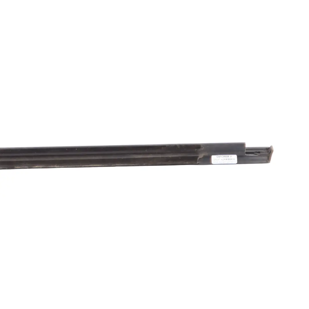 Volkswagen Polo VI Rear Door Window Seal Gasket Outer Right O/S - SKU 2GS839478C - Part number 2GS839478C
