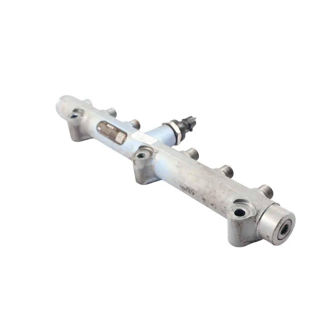 Línea Inyección A Presión De Combustible Rail 31004-A450 para Hyundai H-1 2.5 CRDI con número de pieza 31004A450 Hyundai H-1 2.5 CRDI Línea Inyección A Presión De Combustible Rail 31004-A450 - SKU 31004A450 - Número de pieza 31004A450