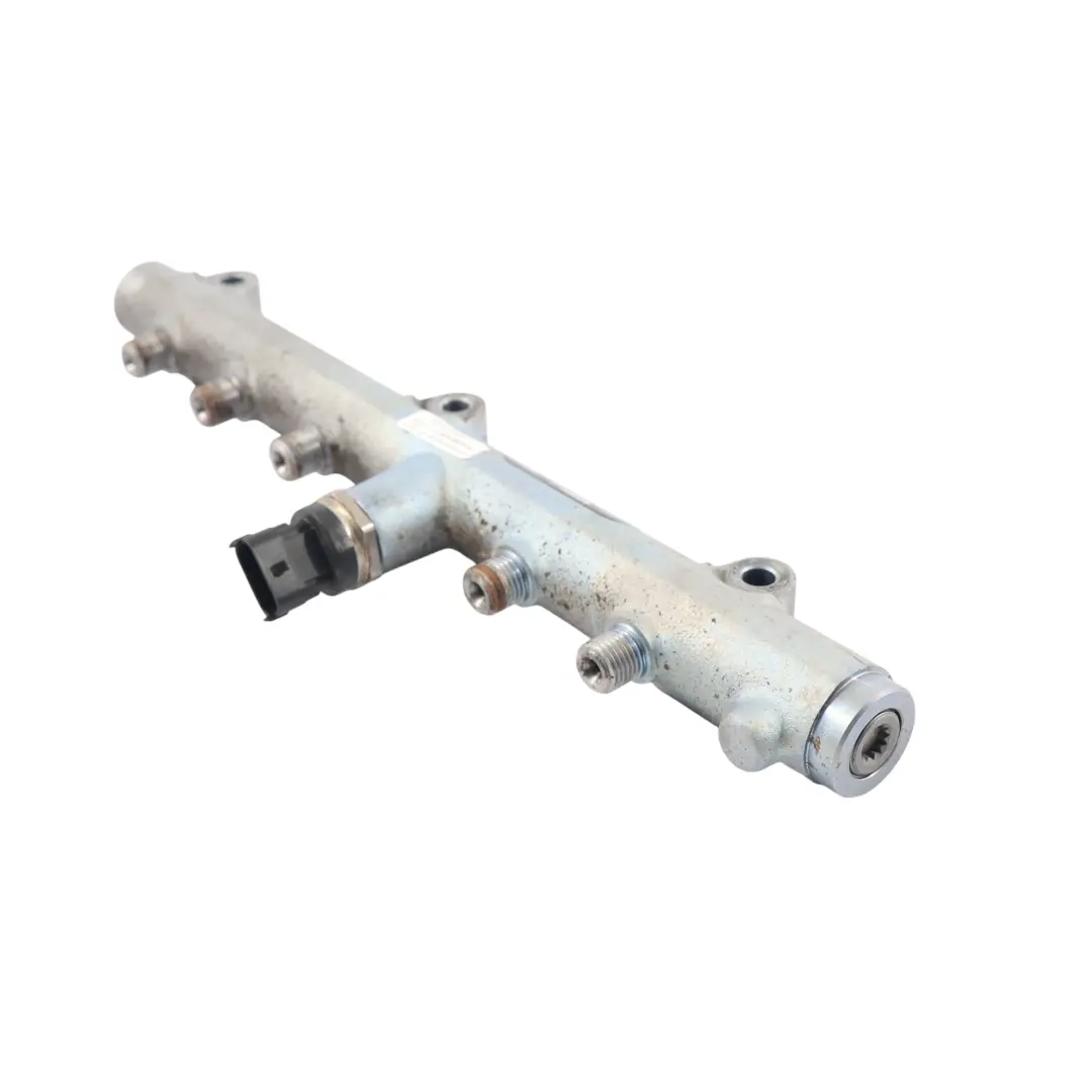 Pressure Injection Line Rail 31004-A450 to Hyundai H-1 2.5 CRDI Fuel with Part number 31004A450 Hyundai H-1 2.5 CRDI Fuel Pressure Injection Line Rail 31004-A450 - SKU 31004A450 - Part number 31004A450