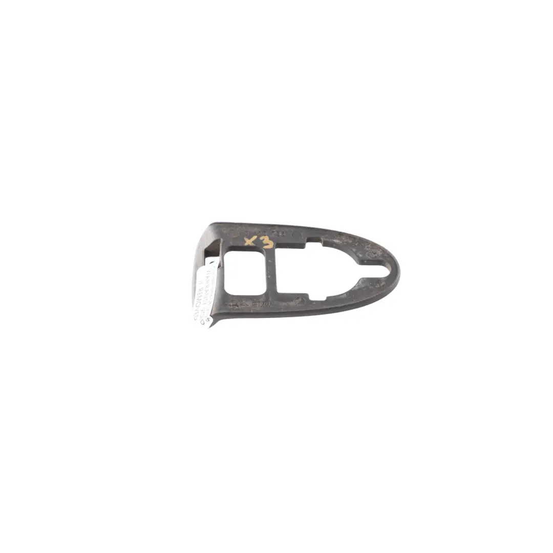 Puerta Delantera Manija Base Cerradura Cilindro Derecho para BMW X3 E83 con número de pieza 3403758 BMW X3 E83 Puerta Delantera Manija Base Cerradura Cilindro Derecho - SKU 3403758 - Número de pieza 3403758