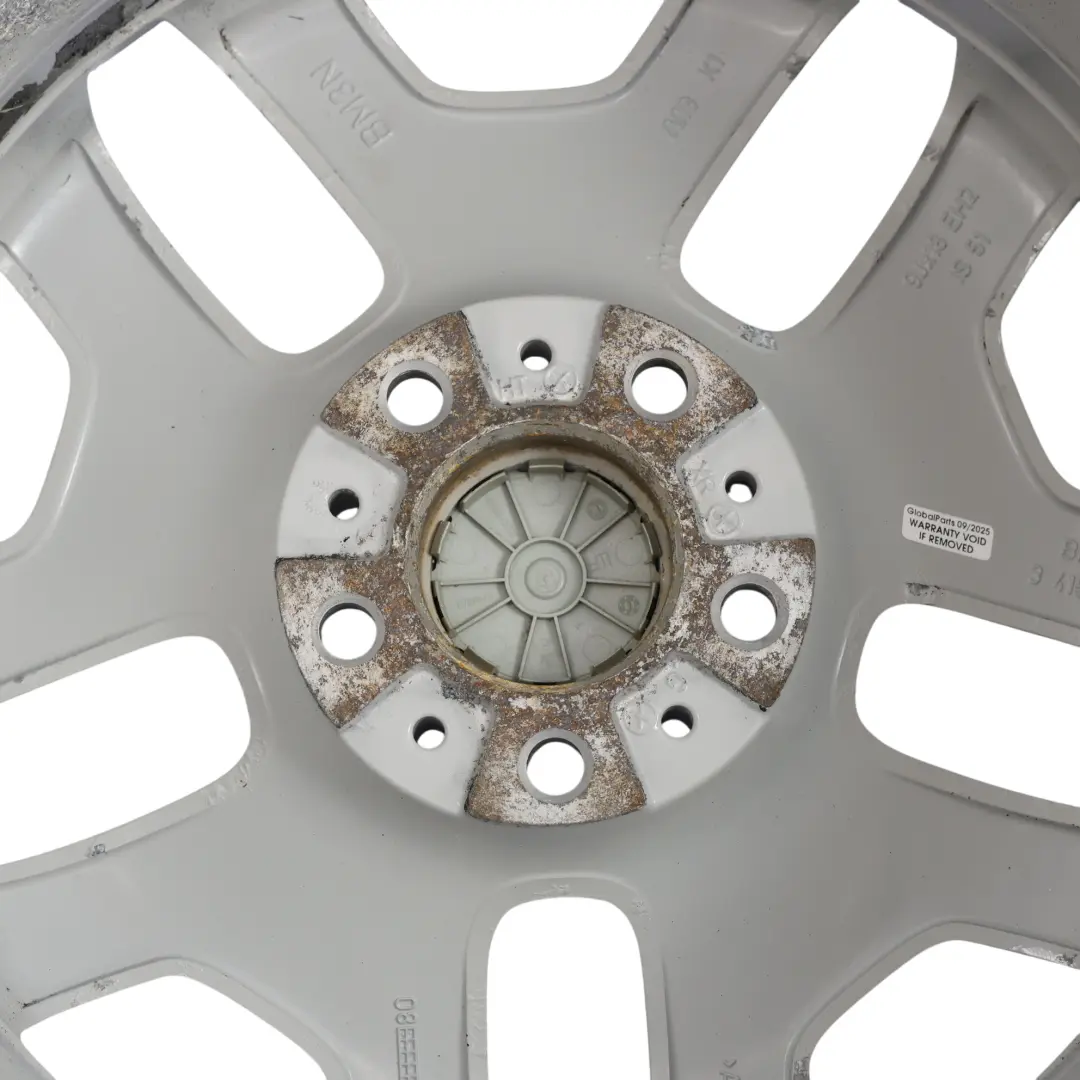 Cerchio In Lega Posteriore 18" 9J Et:51 M Doppie Razze 192 per BMW X3 E83 con numero di parte 3415615 BMW X3 E83 Cerchio In Lega Posteriore 18" 9J Et:51 M Doppie Razze 192 - SKU 3415615-2 - Numero di parte 3415615