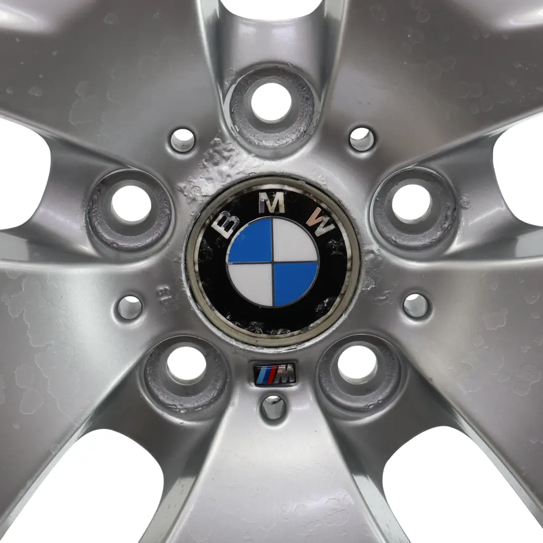 Cerchio In Lega Posteriore 18" 9J Et:51 M Doppie Razze 192 per BMW X3 E83 con numero di parte 3415615 BMW X3 E83 Cerchio In Lega Posteriore 18" 9J Et:51 M Doppie Razze 192 - SKU 3415615-2 - Numero di parte 3415615