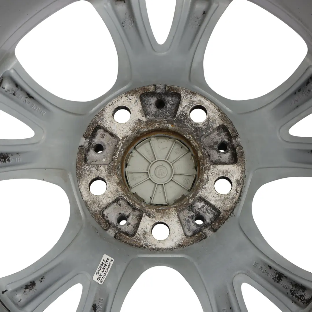 llanta de aleación de plata 17 "radios en V 279 8J ET:46 para BMW X3 E83 con número de pieza 3451879 BMW X3 E83 llanta de aleación de plata 17 "radios en V 279 8J ET:46 - SKU 3451879-2 - Número de pieza 3451879