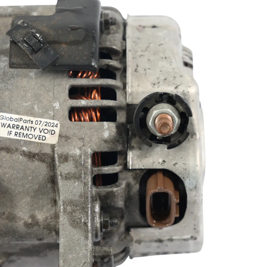 Alternator Generator to Hyundai H-1 2.5 CRDI with Part number 373004A310 Hyundai H-1 2.5 CRDI Alternator Generator - SKU 373004A310 - Part number 373004A310