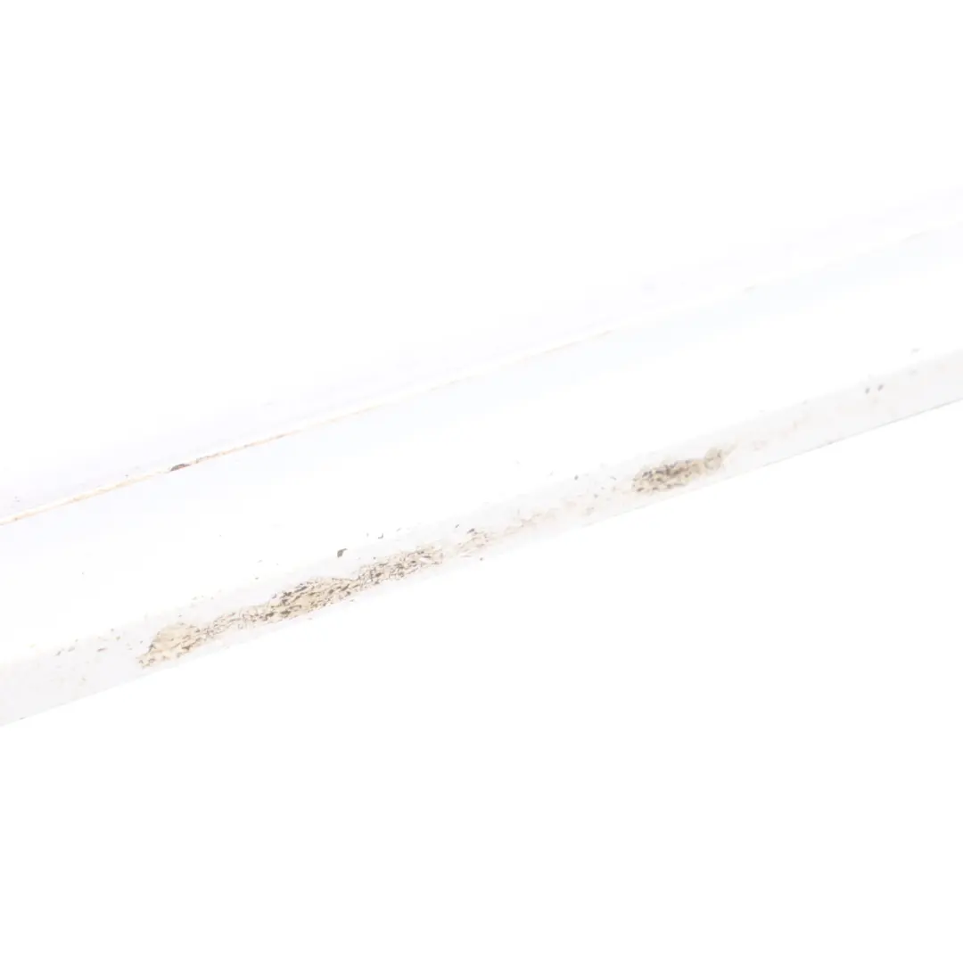 Tür Zierleiste Unten Vorne Links Reflex Silber A7W für Volkswagen Passat B7 mit Teilenummer 3AA854939A Volkswagen Passat B7 Tür Zierleiste Unten Vorne Links Reflex Silber A7W - SKU 3AA854939A-RES - Teilenummer 3AA854939A