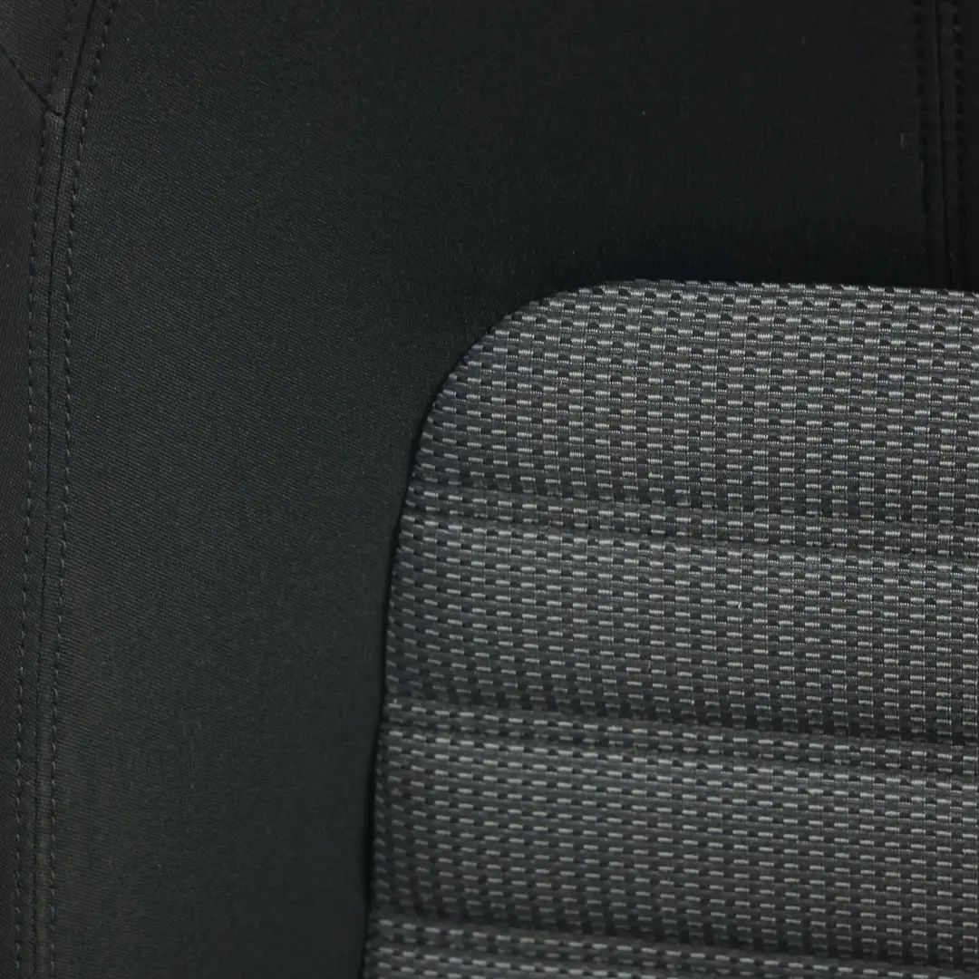 Vorder Sitz Beheizt Elektrisch Stoff Schwarz Rechts für Volkswagen Passat B7 mit Teilenummer 3AA881806FA Volkswagen Passat B7 Vorder Sitz Beheizt Elektrisch Stoff Schwarz Rechts - SKU 3AA881806FA-1 - Teilenummer 3AA881806FA