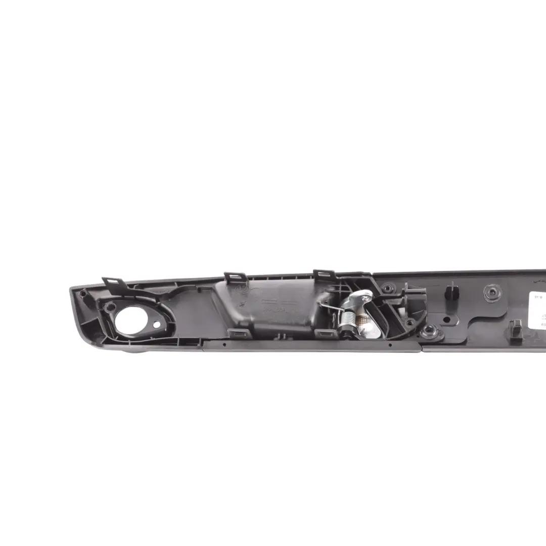 Garniture Poignée Porte Avant Gauche Iridium 3AA839113 pour Volkswagen Passat B7 à propos du numéro de pièce 3AC867409 Volkswagen Passat B7 Garniture Poignée Porte Avant Gauche Iridium 3AA839113 - SKU 3AC867409 - Numéro de pièce 3AC867409