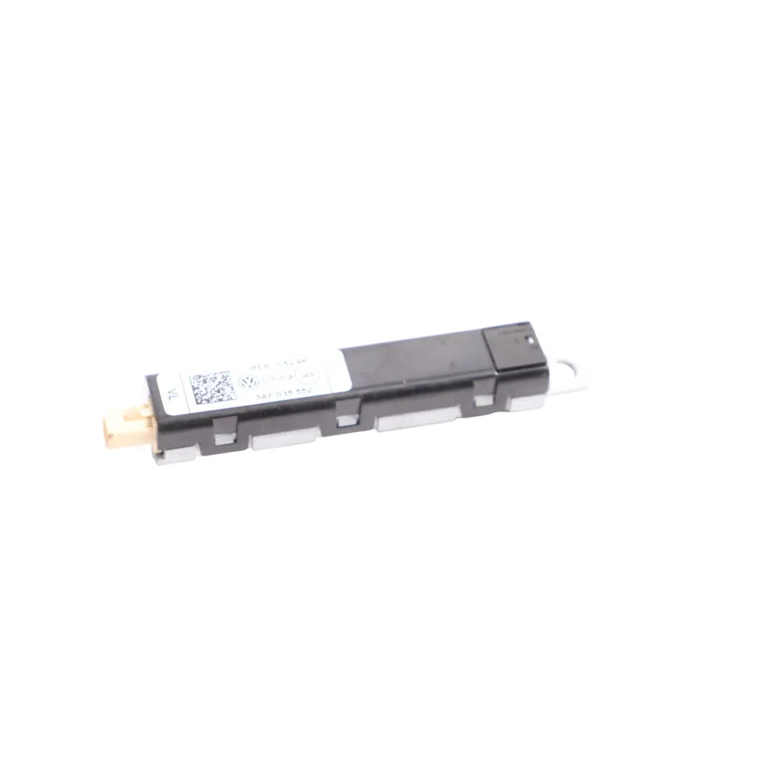 Radio Aerial Antenna Amplifier Left N/S to VW Volkswagen Passat B7 with Part number 3AF035552 VW Volkswagen Passat B7 Radio Aerial Antenna Amplifier Left N/S - SKU 3AF035552 - Part number 3AF035552