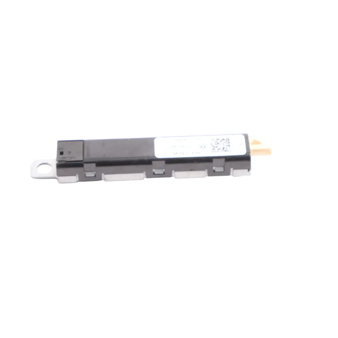 VW Volkswagen Passat B7 Radio Aerial Antenna Amplifier Left N/S - SKU 3AF035552 - Part number 3AF035552