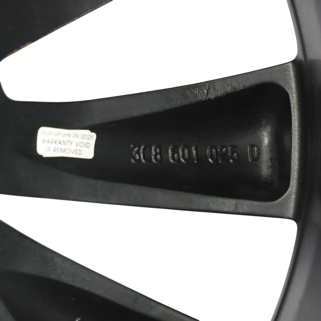 Volkswagen Scirocco Mk3 Jante Alliage Noire 18" 8J ET:41 - SKU 3C8601025D-1 - Numéro de pièce 3C8601025D