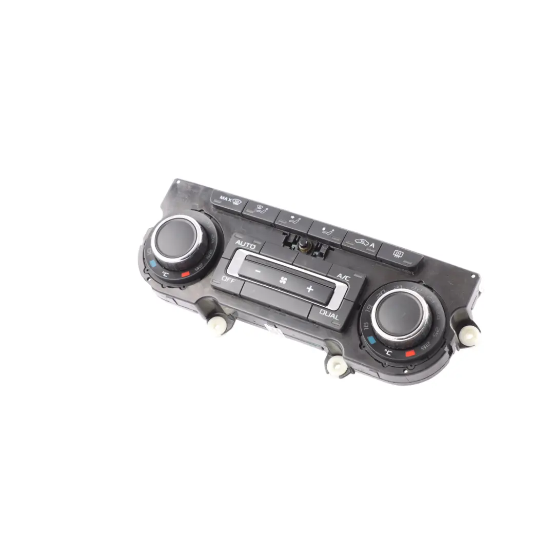 Mk2 Yeti 5L Climate Control A/C Switch Panel Unit to Skoda Superb with Part number 3T0907044CD Skoda Superb Mk2 Yeti 5L Climate Control A/C Switch Panel Unit - SKU 3T0907044CD - Part number 3T0907044CD