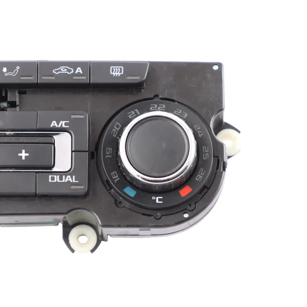 Mk2 Yeti 5L Climate Control A/C Switch Panel Unit to Skoda Superb with Part number 3T0907044CD Skoda Superb Mk2 Yeti 5L Climate Control A/C Switch Panel Unit - SKU 3T0907044CD - Part number 3T0907044CD