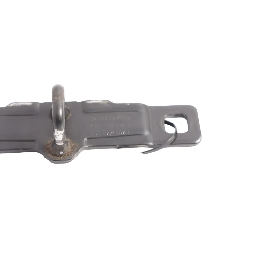 Staffa Piastra Battuta Portellone Posteriore Bagagliaio per Audi A3 8P con numero di parte 4B9827507L Audi A3 8P Staffa Piastra Battuta Portellone Posteriore Bagagliaio - SKU 4B9827507L - Numero di parte 4B9827507L