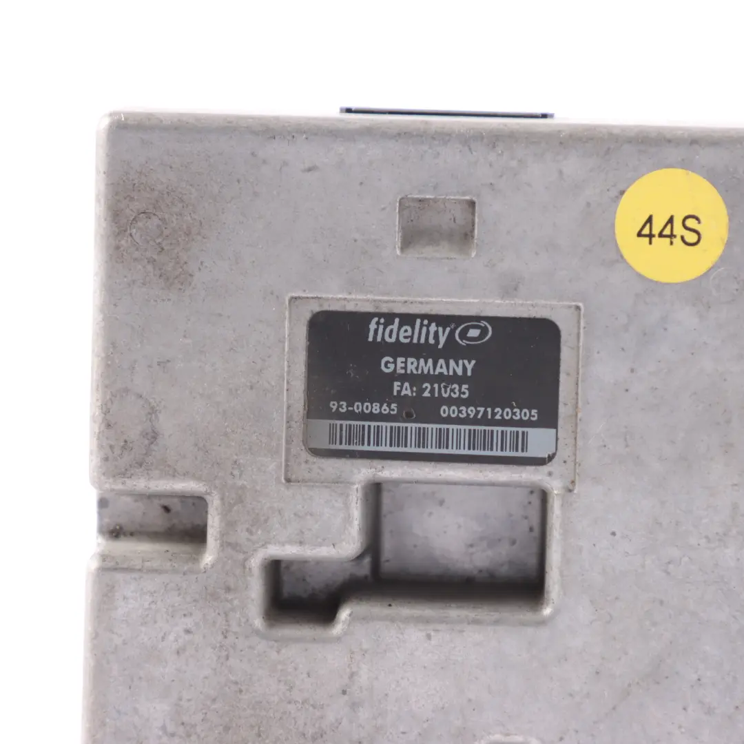 Moduł Sterujący Interfejsu Multimedialnego MMI do Audi A4 B8 A5 8T o numerze 4E0035785D Audi A4 B8 A5 8T Moduł Sterujący Interfejsu Multimedialnego MMI - SKU 4E0035785D - Numer Części 4E0035785D