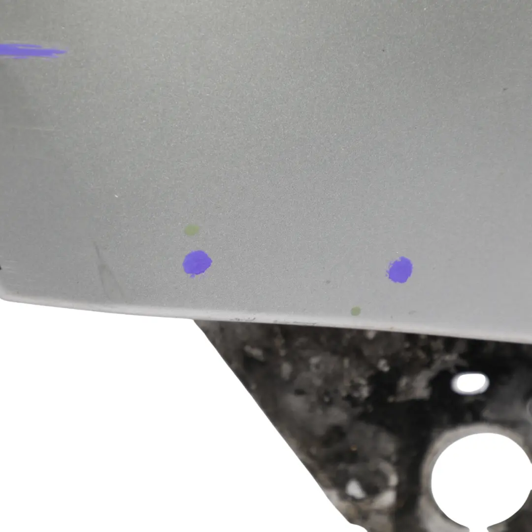 Side Panel Front Right O/S Wing Fender Light Silver Metallic - Y7W to Audi A6 C6 with Part number 4F0821104A Audi A6 C6 Side Panel Front Right O/S Wing Fender Light Silver Metallic - Y7W - SKU 4F0821104A-LS - Part number 4F0821104A