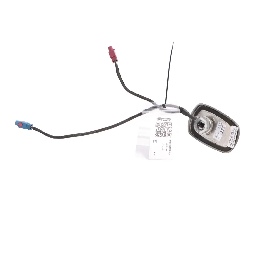 Roof Antenna Aerial Shark Top Amplifier Light Silver Metallic - Y7W to Audi A6 C6 with Part number 4F9035503F Audi A6 C6 Roof Antenna Aerial Shark Top Amplifier Light Silver Metallic - Y7W - SKU 4F9035503F-LS - Part number 4F9035503F