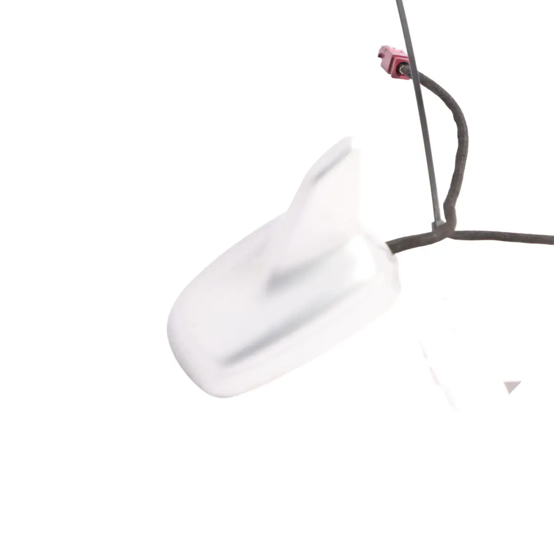 Roof Antenna Aerial Shark Top Amplifier Light Silver Metallic - Y7W to Audi A6 C6 with Part number 4F9035503F Audi A6 C6 Roof Antenna Aerial Shark Top Amplifier Light Silver Metallic - Y7W - SKU 4F9035503F-LS - Part number 4F9035503F