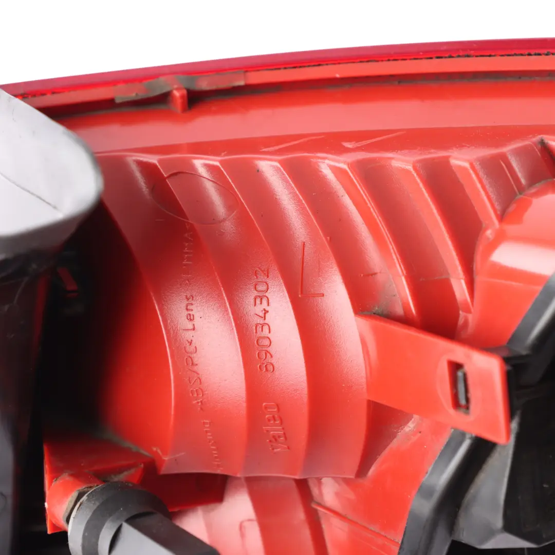 Audi A6 C6 Avant Lampa Tylna Lewa Zewnętrzna Klapy Bagażnika - SKU 4F9945095 - Numer Części 4F9945095