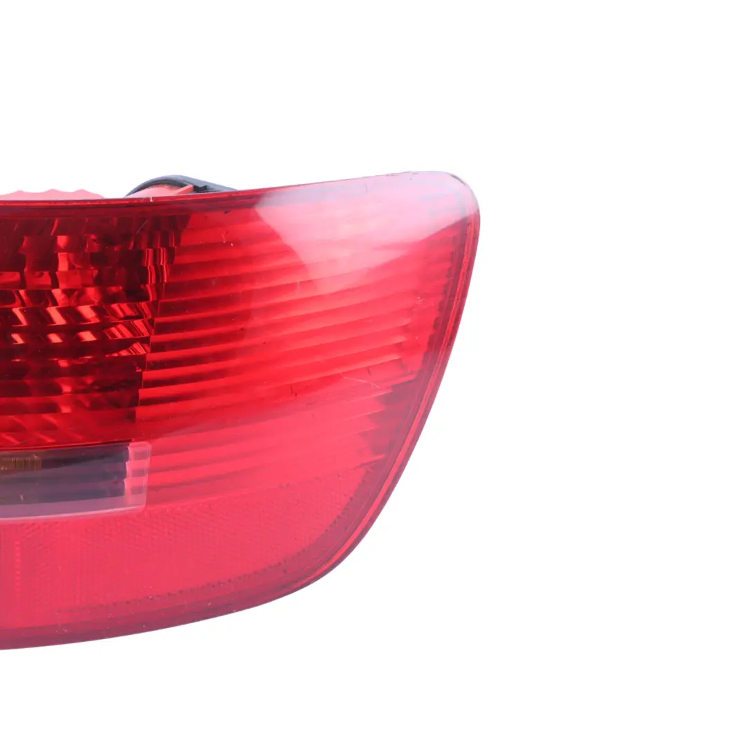 Light Lamp Tailgate Outer Right O/S to Audi A6 C6 Avant Rear with Part number 4F9945096 Audi A6 C6 Avant Rear Light Lamp Tailgate Outer Right O/S - SKU 4F9945096 - Part number 4F9945096