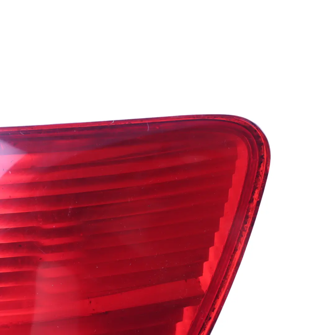 Light Lamp Tailgate Outer Right O/S to Audi A6 C6 Avant Rear with Part number 4F9945096 Audi A6 C6 Avant Rear Light Lamp Tailgate Outer Right O/S - SKU 4F9945096 - Part number 4F9945096