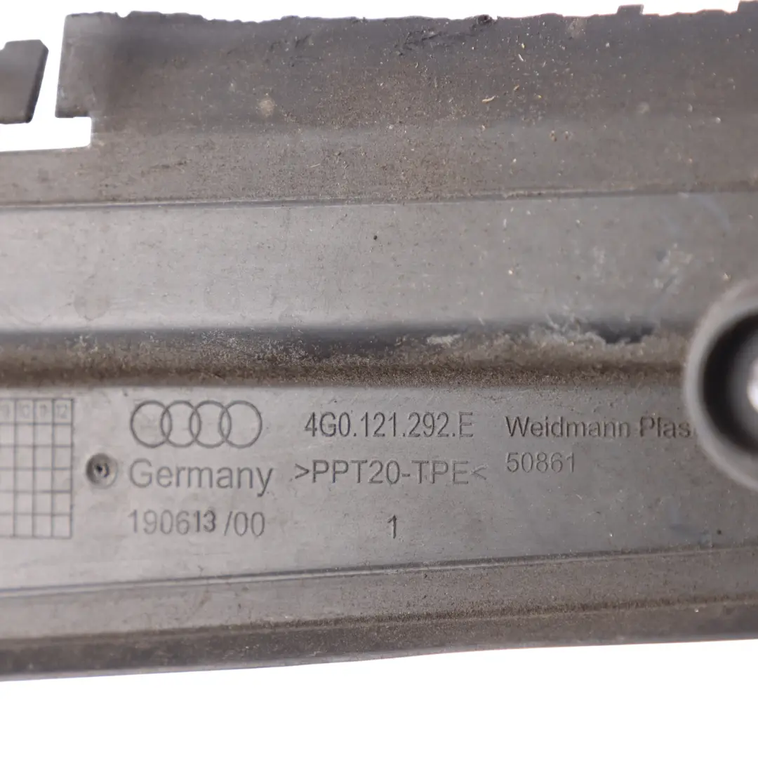 Motore Radiatore Raffreddament Centrale Superiore per Audi A7 4G con numero di parte 4G0121292E Audi A7 4G Motore Radiatore Raffreddament Centrale Superiore - SKU 4G0121292E - Numero di parte 4G0121292E