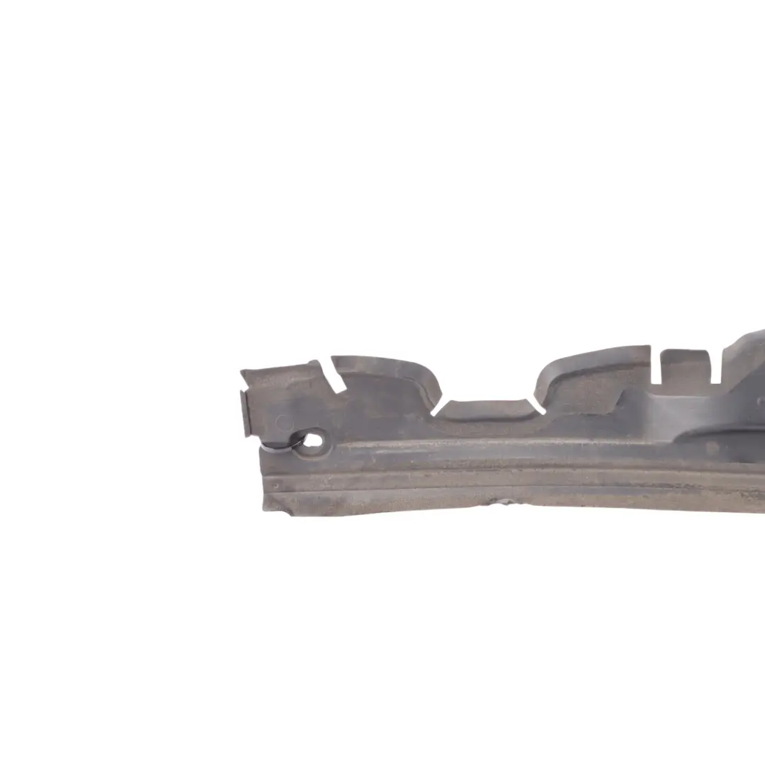 Cache Central Supérieur Radiateur Refroidissement Moteur pour Audi A7 4G à propos du numéro de pièce 4G0121292E Audi A7 4G Cache Central Supérieur Radiateur Refroidissement Moteur - SKU 4G0121292E - Numéro de pièce 4G0121292E