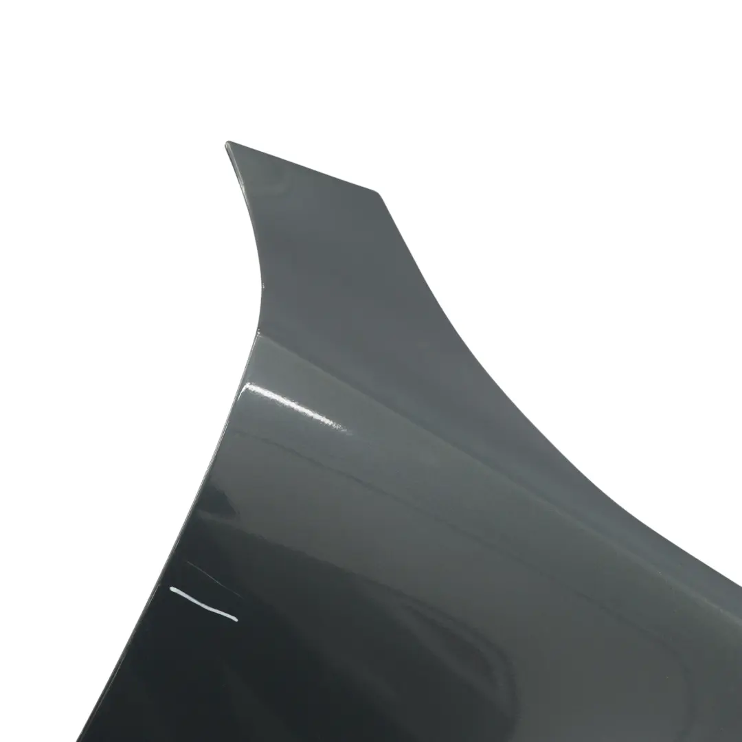 4G8 Panneau Latéral Avant Droit Aileron Daytona Grey Gris - Z7S pour Audi A7 à propos du numéro de pièce 4G8821106B Audi A7 4G8 Panneau Latéral Avant Droit Aileron Daytona Grey Gris - Z7S - SKU 4G8821106B-DGR - Numéro de pièce 4G8821106B