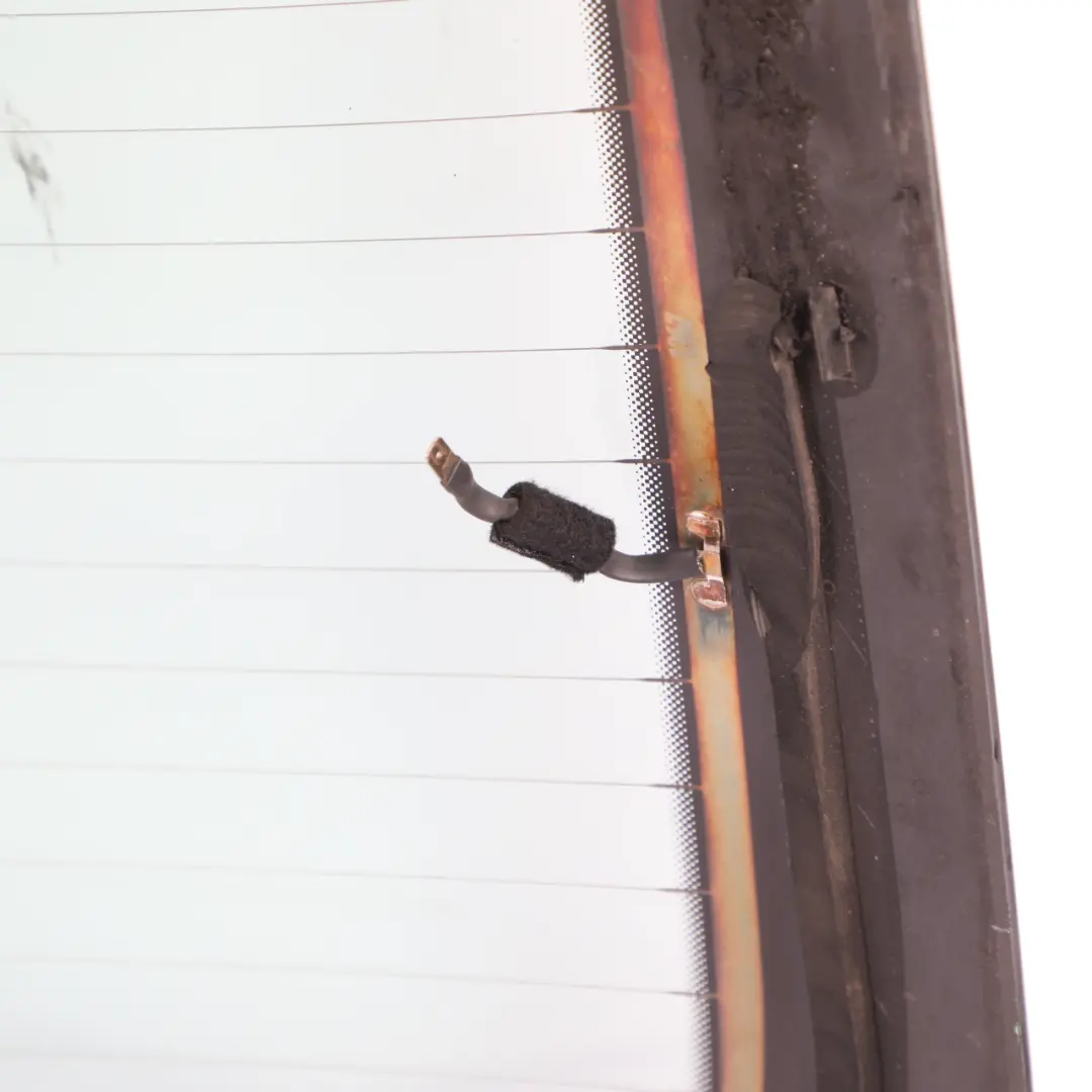 Window Glass Back Glazing Green AS2 to Audi A6 C7 Avant Rear with Part number 4G9845501 Audi A6 C7 Avant Rear Window Glass Back Glazing Green AS2 - SKU 4G9845501 - Part number 4G9845501