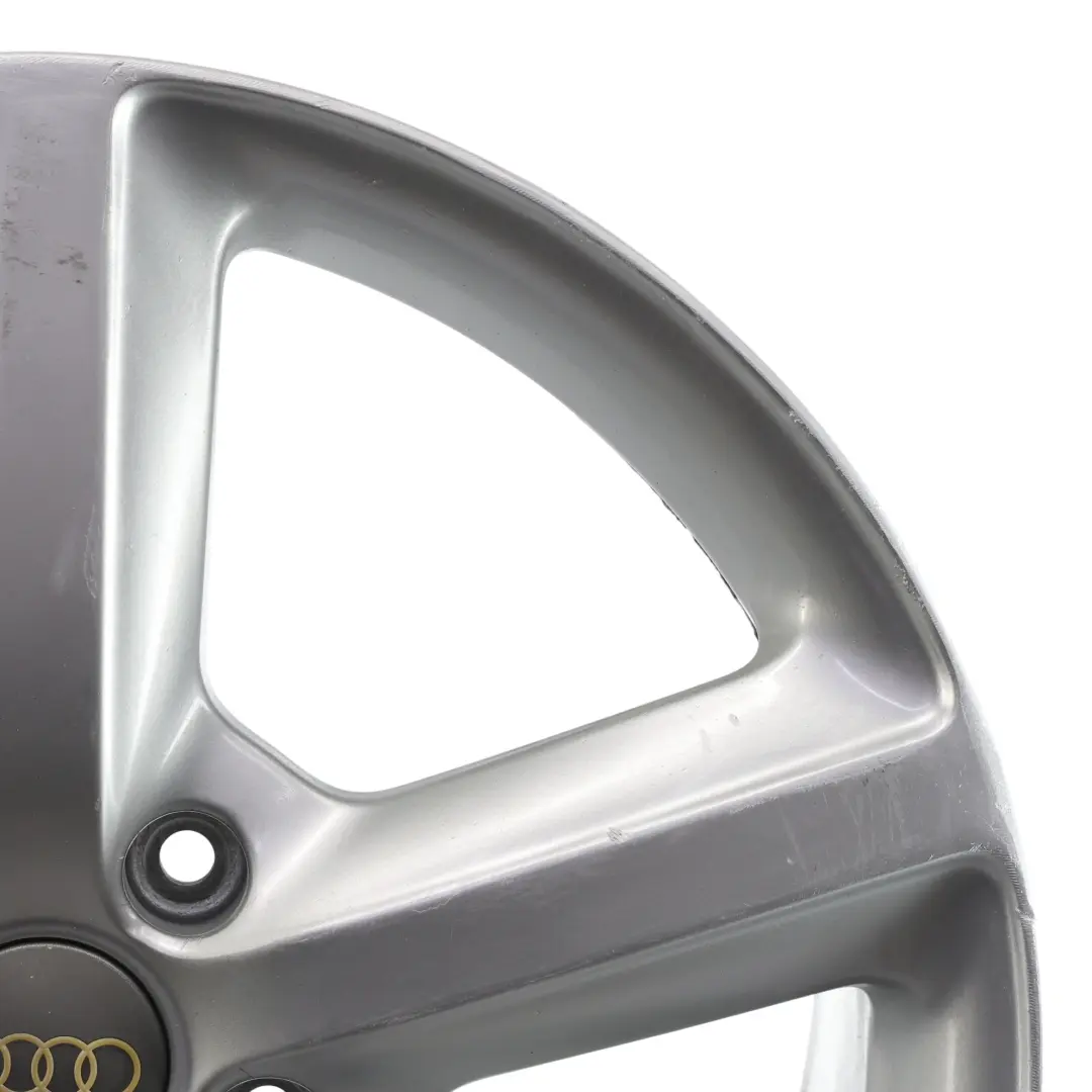 Leicht Metall Felge Silber 20" 9J ET:60 Stern Speiche für Audi Q7 4L mit Teilenummer 4L0601025H Audi Q7 4L Leicht Metall Felge Silber 20" 9J ET:60 Stern Speiche - SKU 4L0601025H-10 - Teilenummer 4L0601025H