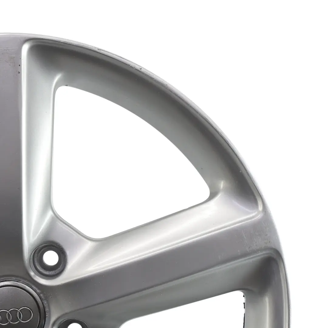 Felge Alu Silber 20" 9J ET:60 Stern Speiche für Audi Q7 4L mit Teilenummer 4L0601025H Audi Q7 4L Felge Alu Silber 20" 9J ET:60 Stern Speiche - SKU 4L0601025H-9 - Teilenummer 4L0601025H