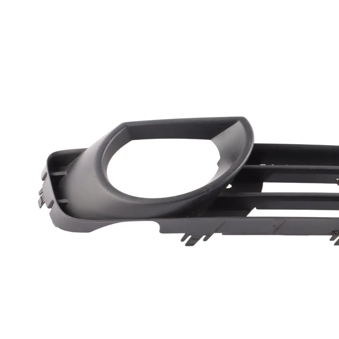 Front Bumper Fog Light Lamp Grille Trim Panel Right O/S to Audi Q7 4L with Part number 4L0807676 Audi Q7 4L Front Bumper Fog Light Lamp Grille Trim Panel Right O/S - SKU 4L0807676 - Part number 4L0807676