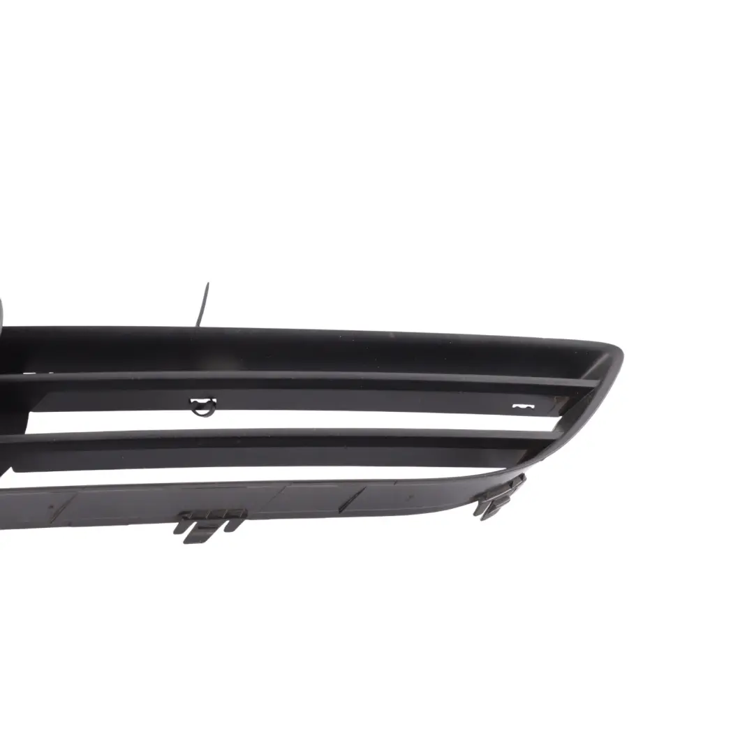 Front Bumper Fog Light Lamp Grille Trim Panel Right O/S to Audi Q7 4L with Part number 4L0807676 Audi Q7 4L Front Bumper Fog Light Lamp Grille Trim Panel Right O/S - SKU 4L0807676 - Part number 4L0807676