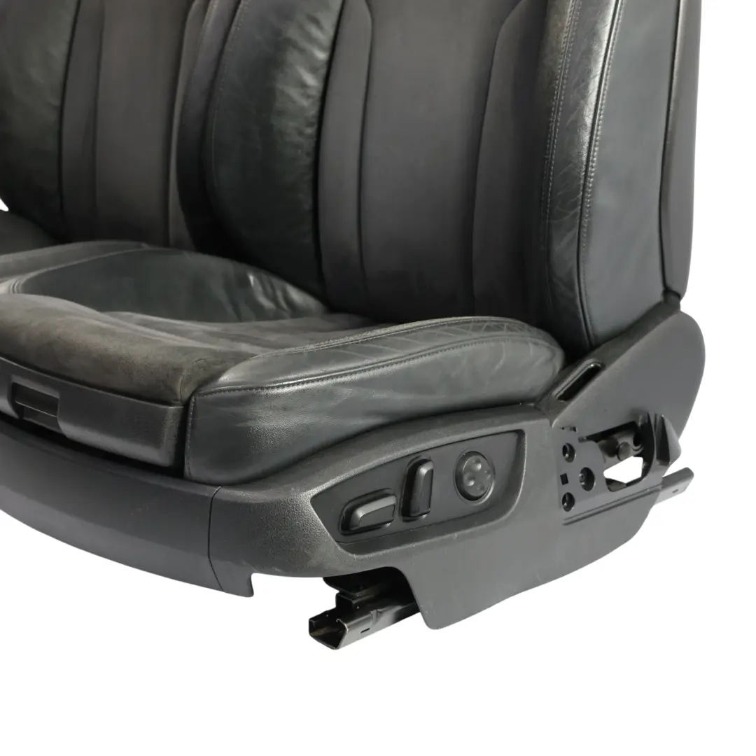 Sedili Anteriori Riscaldati Memoria Schermo Alcantara Set Nero per Audi Q7 4L S-Line con numero di parte 4L0881805G Audi Q7 4L S-Line Sedili Anteriori Riscaldati Memoria Schermo Alcantara Set Nero - SKU 4L0881805G-2 - Numero di parte 4L0881805G