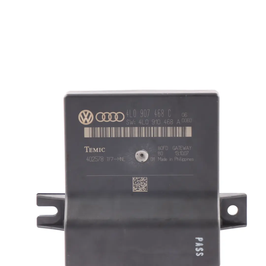 Gateway Module Central Control Unit to Audi Q7 4L with Part number 4L0907468C Audi Q7 4L Gateway Module Central Control Unit - SKU 4L0907468C - Part number 4L0907468C