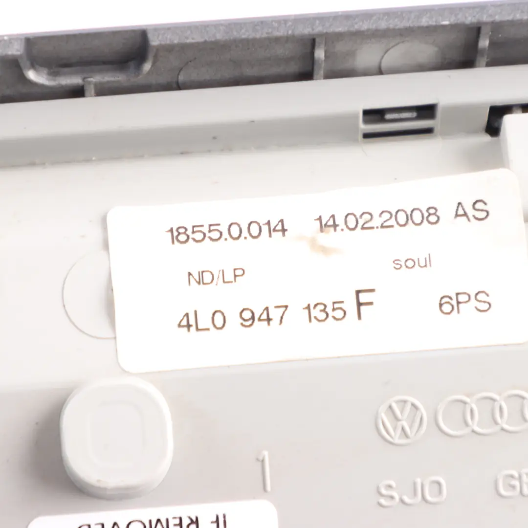 Innenraum Dach Leselicht Komfort Panel Lampe Vorne für Audi Q7 4L mit Teilenummer 4L0947135F Audi Q7 4L Innenraum Dach Leselicht Komfort Panel Lampe Vorne - SKU 4L0947135F - Teilenummer 4L0947135F