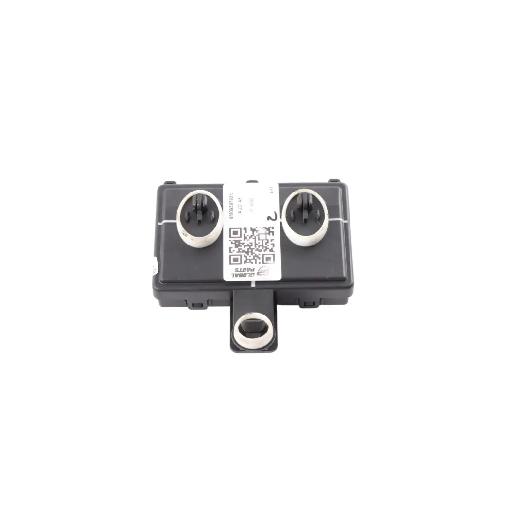 Modulo Controllo Porta ECU Anteriore Lato Passeggero per Audi A5 F5 con numero di parte 4M0959792N Audi A5 F5 Modulo Controllo Porta ECU Anteriore Lato Passeggero - SKU 4M0959792N - Numero di parte 4M0959792N