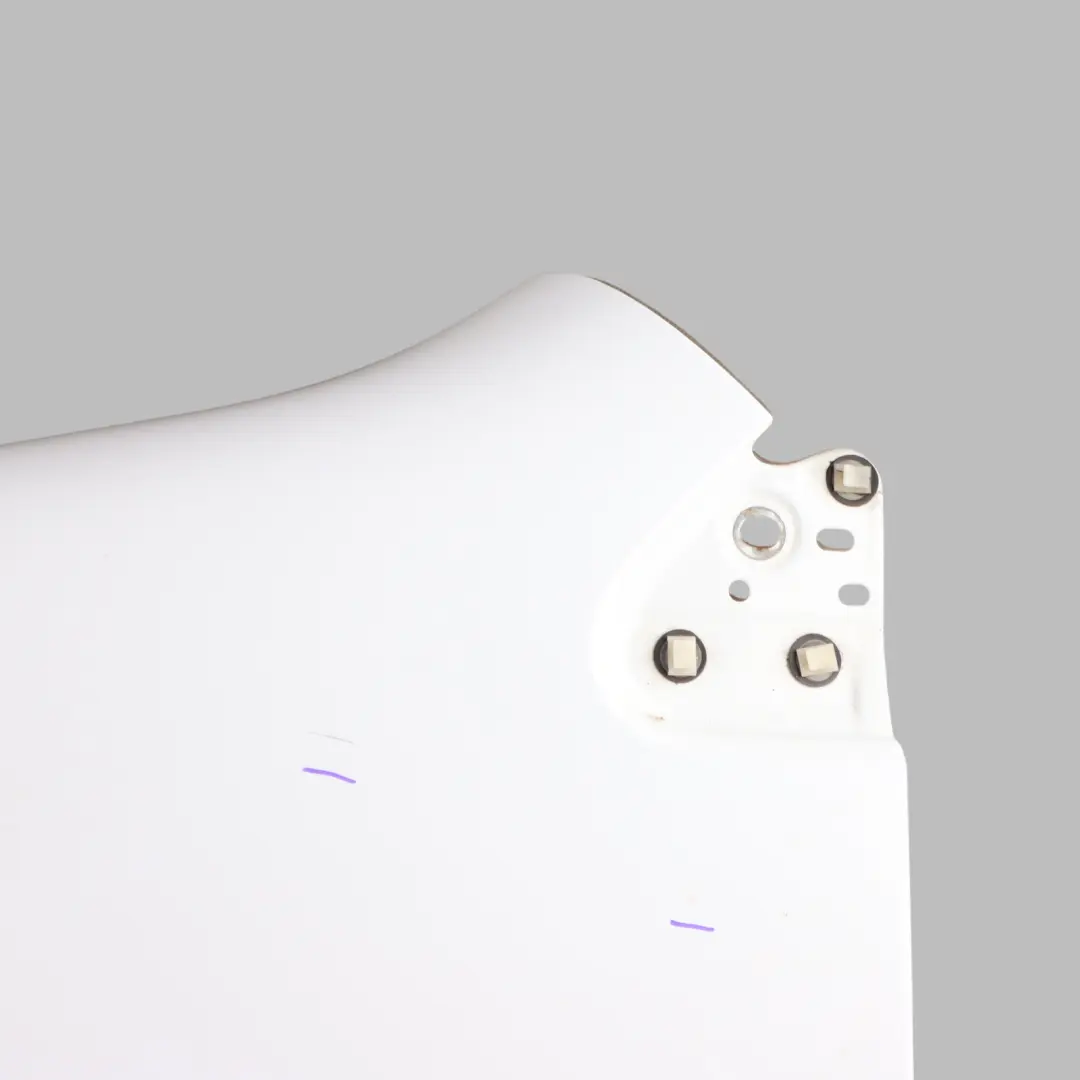 Pannello laterale anteriore sinistro parafango Frozen White per Ford Transit Connect con numero di parte 5131152 Ford Transit Connect Pannello laterale anteriore sinistro parafango Frozen White - SKU 5131152-FW - Numero di parte 5131152