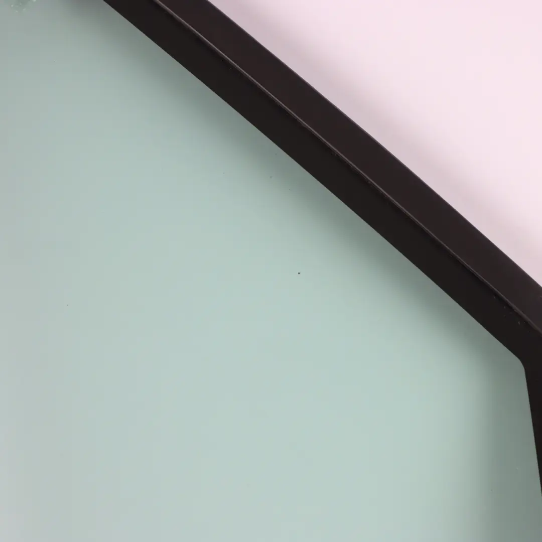 Vordertür Glas Fenster Quartal Rechts für Ford Transit Connect mit Teilenummer 5194038 Ford Transit Connect Vordertür Glas Fenster Quartal Rechts - SKU 5194038 - Teilenummer 5194038