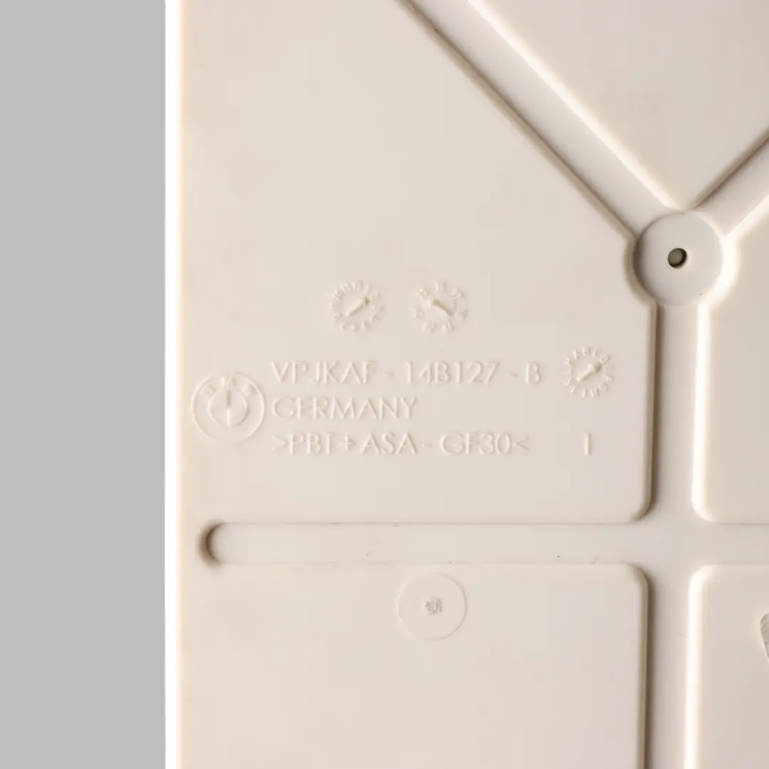 Body Control Module ECU Control Unit Module to BMW F40 F44 with Part number 5A57242 BMW F40 F44 Body Control Module ECU Control Unit Module - SKU 5A57242 - Part number 5A57242