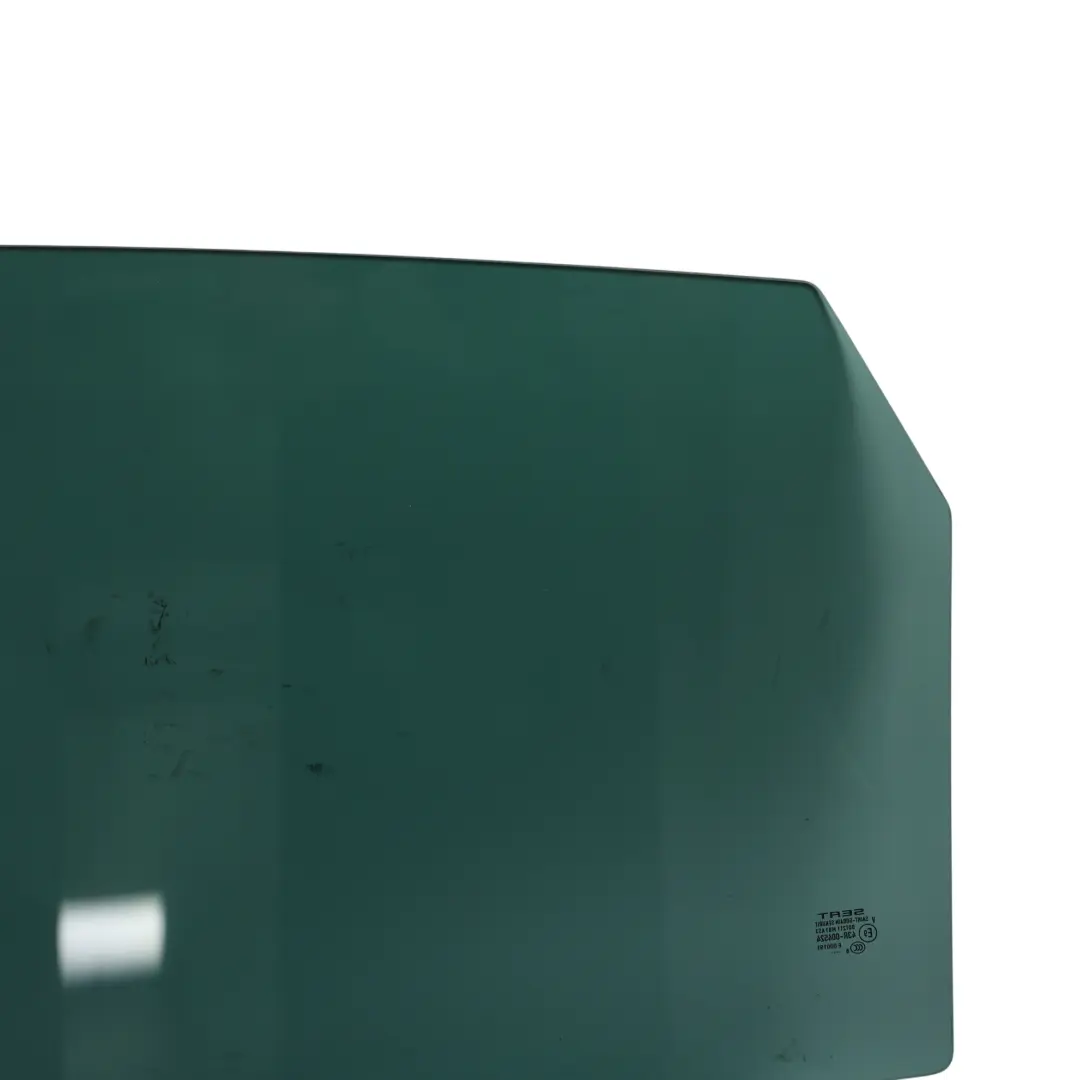 Mk3 5F Cristal Puerta Trasera Derecha Tintado AS3 para Seat Leon con número de pieza 5F4845026C Seat Leon Mk3 5F Cristal Puerta Trasera Derecha Tintado AS3 - SKU 5F4845026C - Número de pieza 5F4845026C