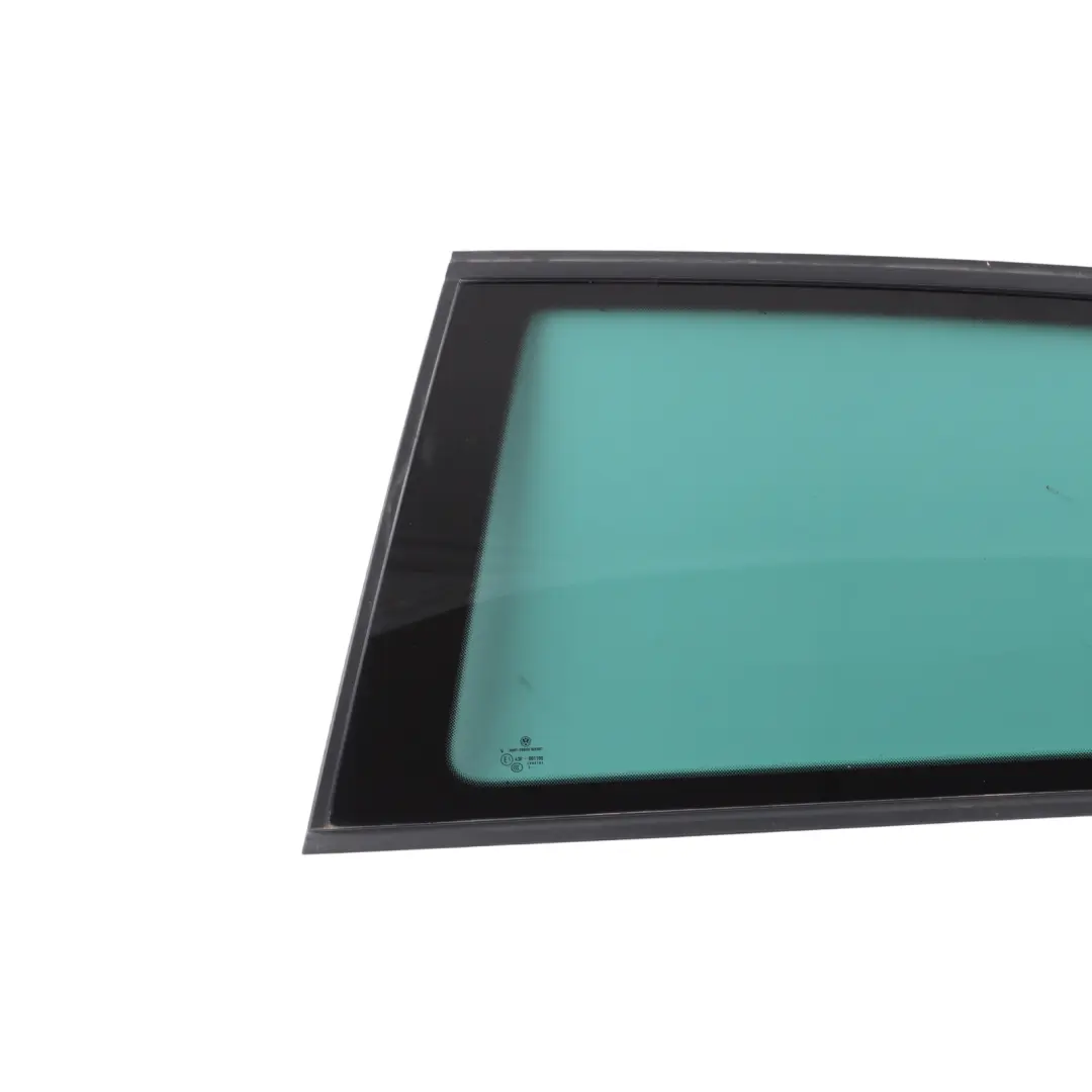 Puertas Trasero Cristal Fijo Izquierdo para VW Volkswagen Golf VII 3 con número de pieza 5G3845041D VW Volkswagen Golf VII 3 Puertas Trasero Cristal Fijo Izquierdo - SKU 5G3845041D - Número de pieza 5G3845041D