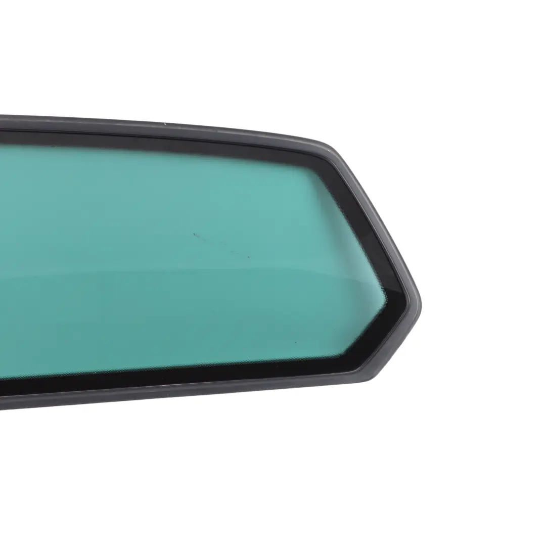 Puertas Trasero Cristal Fijo Izquierdo para VW Volkswagen Golf VII 3 con número de pieza 5G3845041D VW Volkswagen Golf VII 3 Puertas Trasero Cristal Fijo Izquierdo - SKU 5G3845041D - Número de pieza 5G3845041D