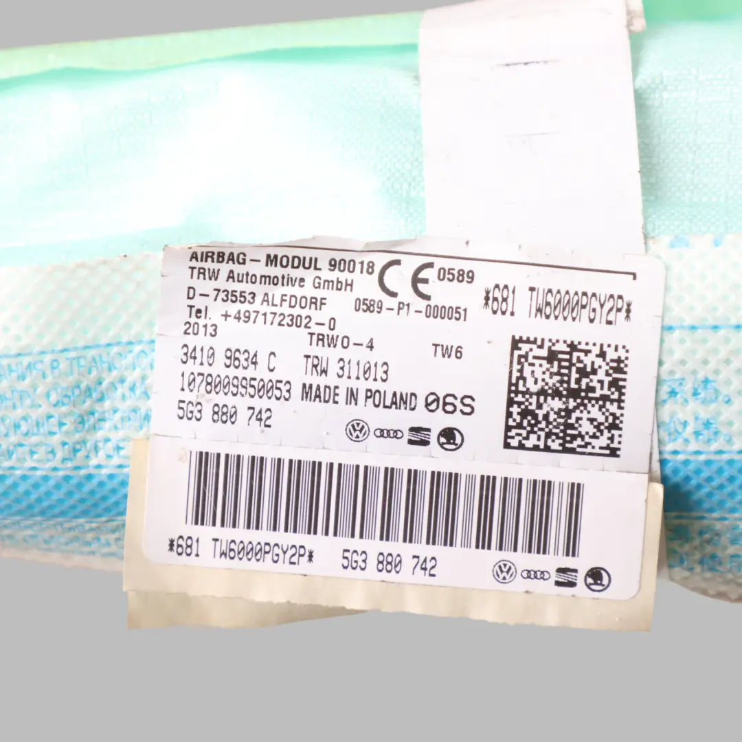 5G Roof Curtain Air Module Right O/S to Volkswagen Golf Mk7 with Part number 5G3880742 Volkswagen Golf Mk7 5G Roof Curtain Air Module Right O/S - SKU 5G3880742 - Part number 5G3880742