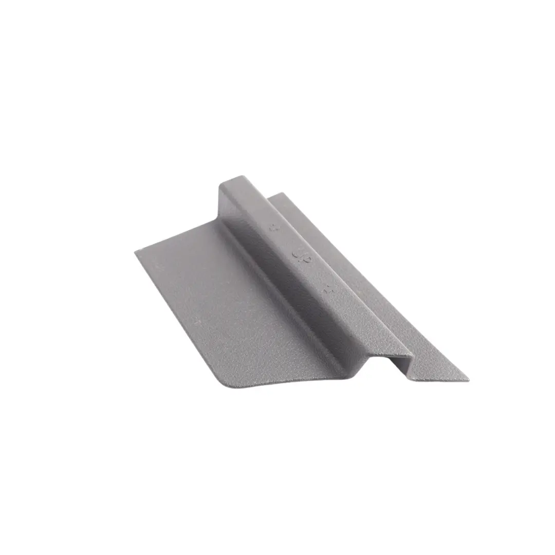 Embellecedor Soporte Piso Maletero Izquierdo para Volkswagen Golf Mk7 con número de pieza 5G6867461 Volkswagen Golf Mk7 Embellecedor Soporte Piso Maletero Izquierdo - SKU 5G6867461 - Número de pieza 5G6867461