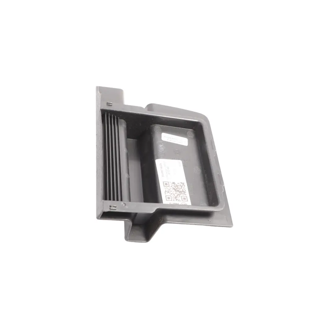 Embellecedor Soporte Suelo Maletero Panel Derecho para Volkswagen Golf Mk7 con número de pieza 5G6867462A Volkswagen Golf Mk7 Embellecedor Soporte Suelo Maletero Panel Derecho - SKU 5G6867462A - Número de pieza 5G6867462A