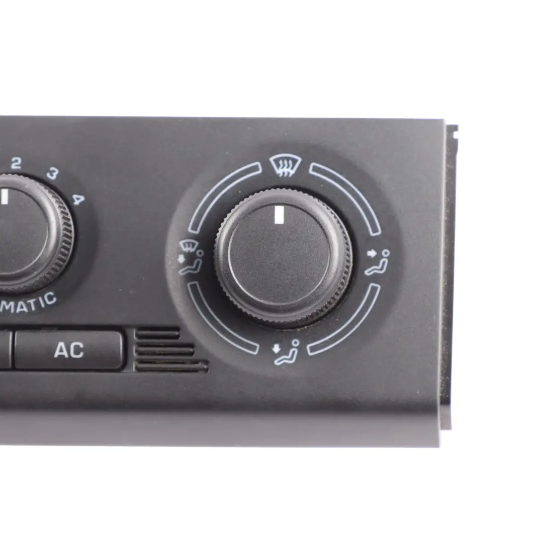 Skoda Fabia 5J Interrupteur Chauffage Climatisation Automatique - SKU 5J0820045 - Numéro de pièce 5J0820045